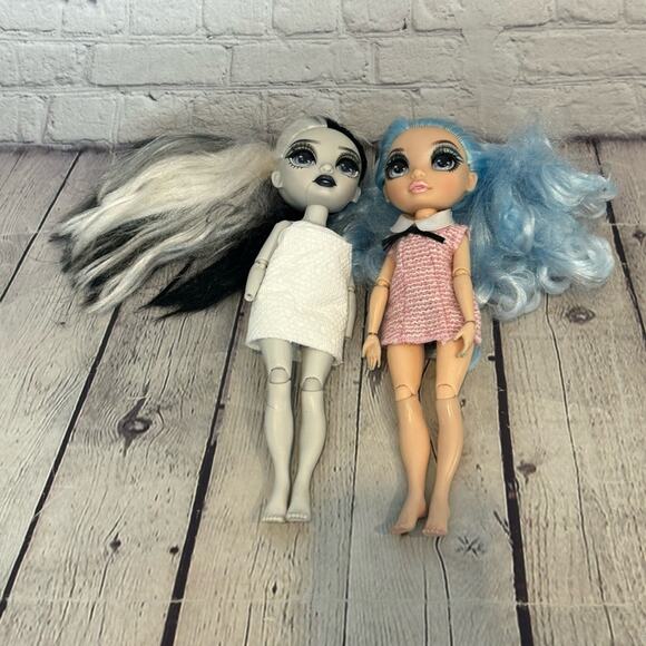 Set of 2 Rainbow High & Shadow High Dolls - Picture 1 of 4